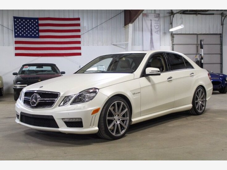Thumbnail Photo undefined for 2013 Mercedes-Benz E63 AMG